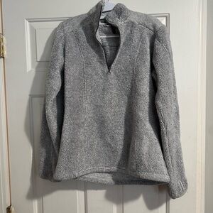 Kuhl Gray Quarter-Zip Pullover Sweater with thumb holes.